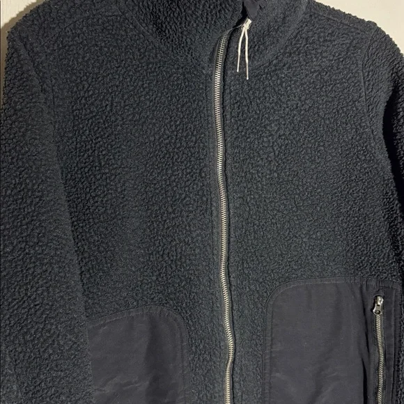 Vuori Alpine Sherpa Jacket, Black, size x-small XS - Picture 4 of 8